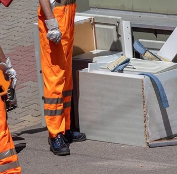 Benefits of Professional Rubbish Removal Services